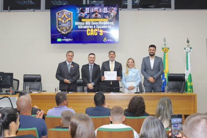 CLDF lança Frente Parlamentar em Defesa dos CACs durante sessão solene