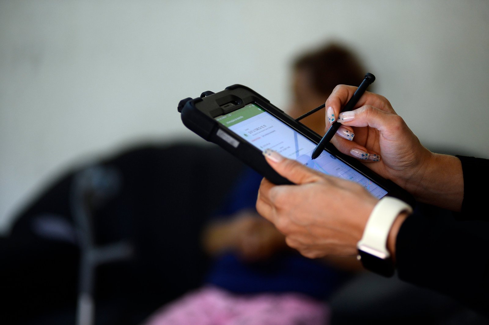 Tecnologia moderniza atendimento de agentes de saúde no DF