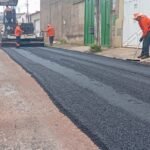 Ceilândia reforça recuperação de vias com mais de 40 toneladas de asfalto