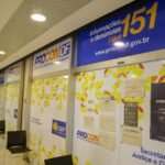 Procon-DF realiza ação de orientação ao público em shoppings de Brasília