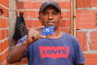 Cartão do GDF viabiliza reconstrução de moradias em comunidades vulneráveis