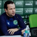 Goiás: Daniel Paulista elogia time e projeta sequência sem Tadeu