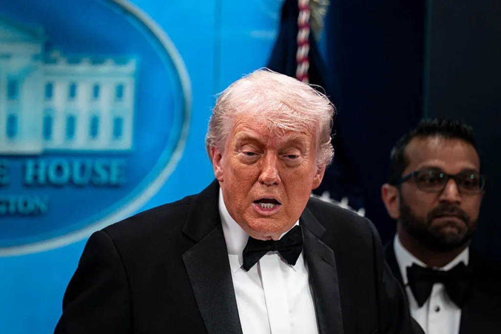 Trump pode continuar guerra contra Irã sem o aval do Congresso dos EUA