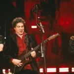 Barão Vermelho reúne formação original em show com Ney Matogrosso