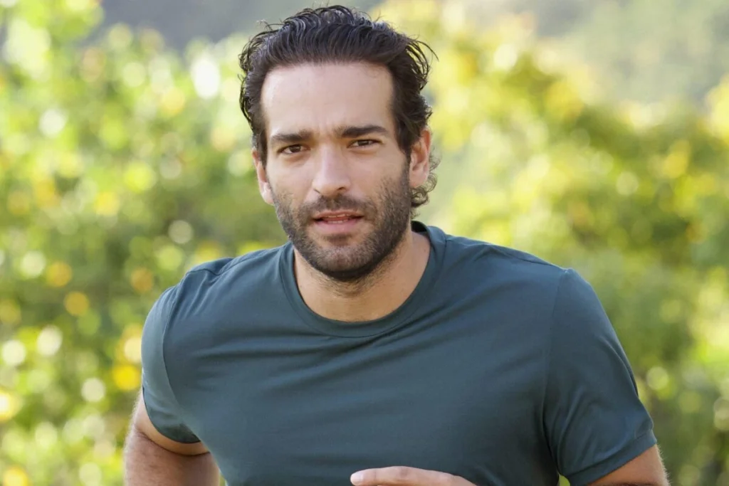 Humberto Carrão fará pausa em novelas após experiência em Vale Tudo