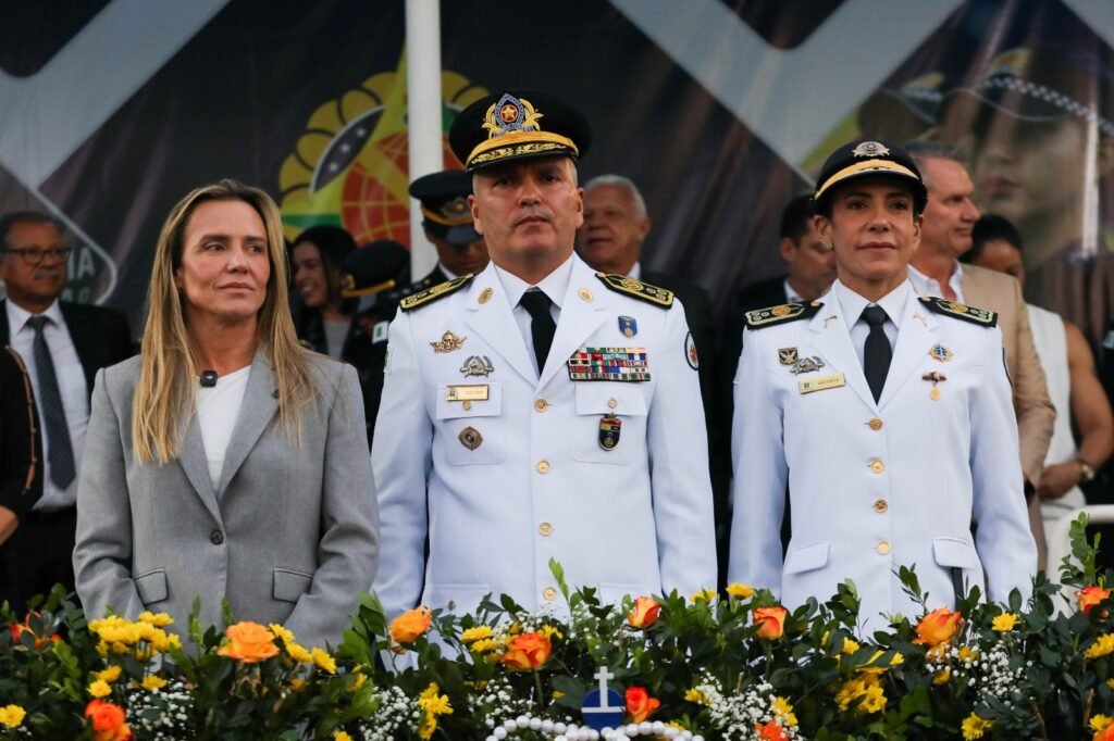 Governadora participa de passagem do Comando-Geral da Polícia Militar do DF