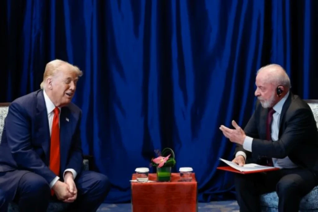 Encontro entre Lula e Trump ocorre após petista elevar tom de críticas