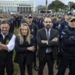 Polícia Militar do DF reduz interstício e promove 652 militares