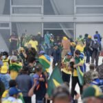 PM do DF expulsa cinco ex-integrantes da cúpula condenados por omissão no 8 de janeiro