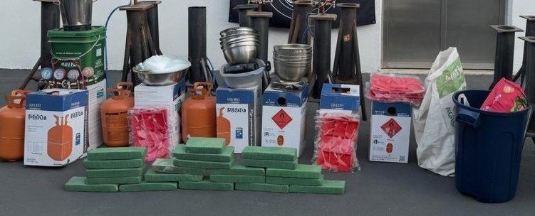 PF, PM/DF e PM/GO desarticulam laboratório de drogas no DF — Polícia Federal