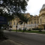 Lula aprova adesão do RJ a plano que alivia dívida estadual