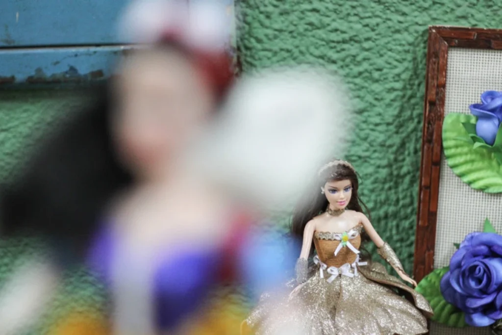 Mulher é denunciada por vender fotos íntimas de criança de 11 anos