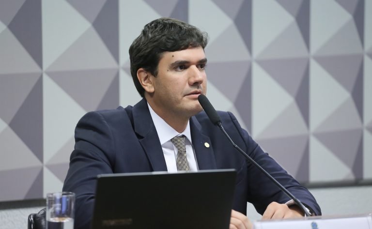 Comissão mista aprova medida provisória que reajusta remuneração das forças de segurança do DF – Notícias