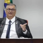 Dino pede vista e suspende julgamento dos royalties do petróleo no STF