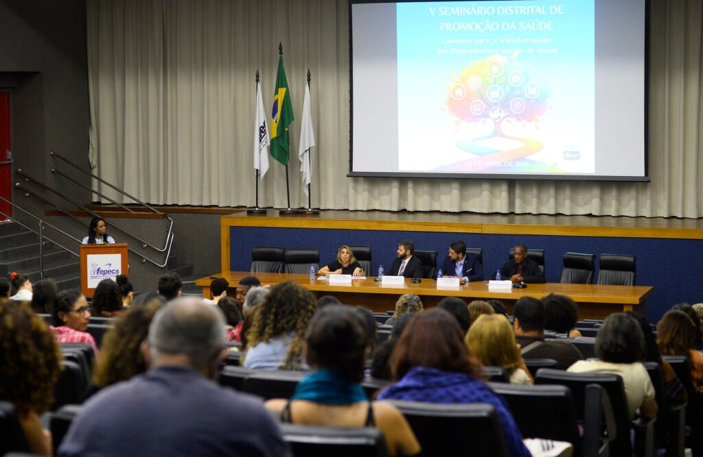 Seminário distrital debate estratégias para fortalecer ações que promovem saúde