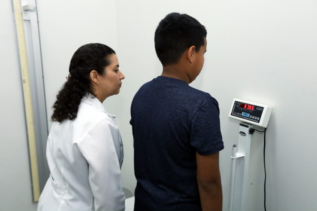 Obesidade Infantil traz riscos reais a crianças e adolescentes