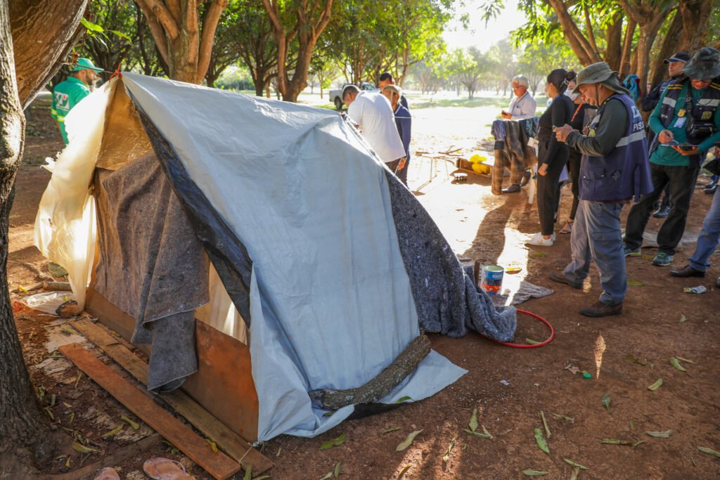 GDF cria nova equipe para reforçar atendimentos durante ações de acolhimento à população em situação de rua