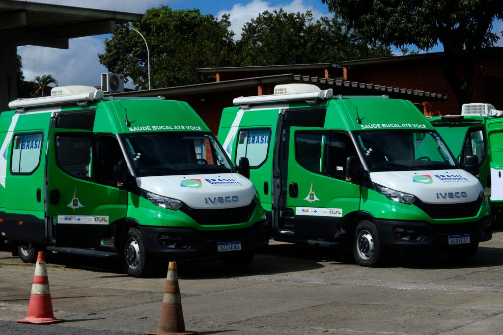 Unidades odontológicas móveis levam saúde bucal a diferentes regiões do DF