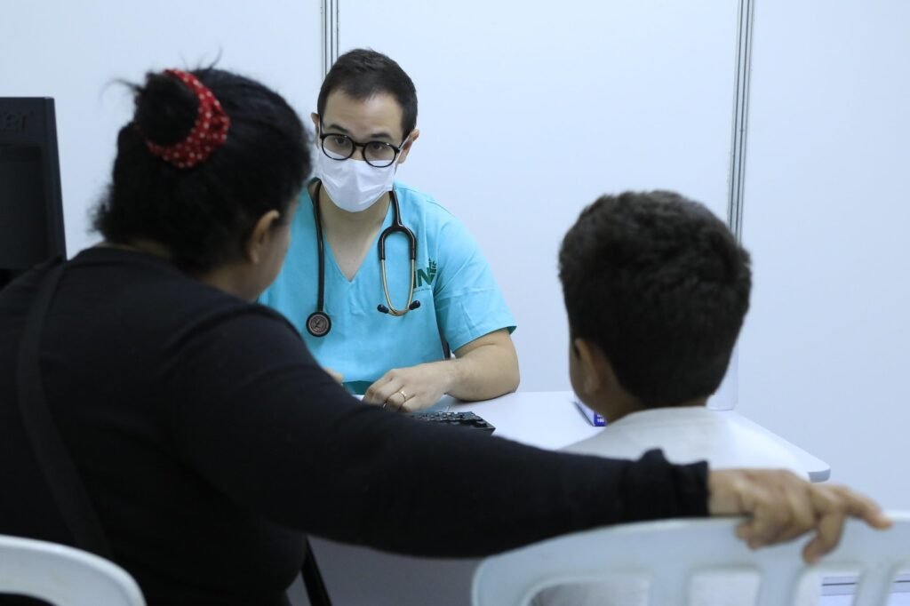 Secretaria de Saúde abre contratação temporária e cadastro reserva de médicos generalistas