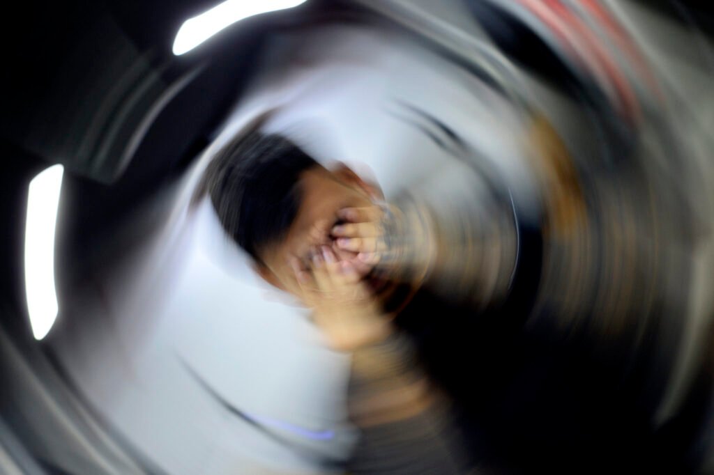 Esquizofrenia: conscientização busca combater estigmas e ampliar acesso a tratamento