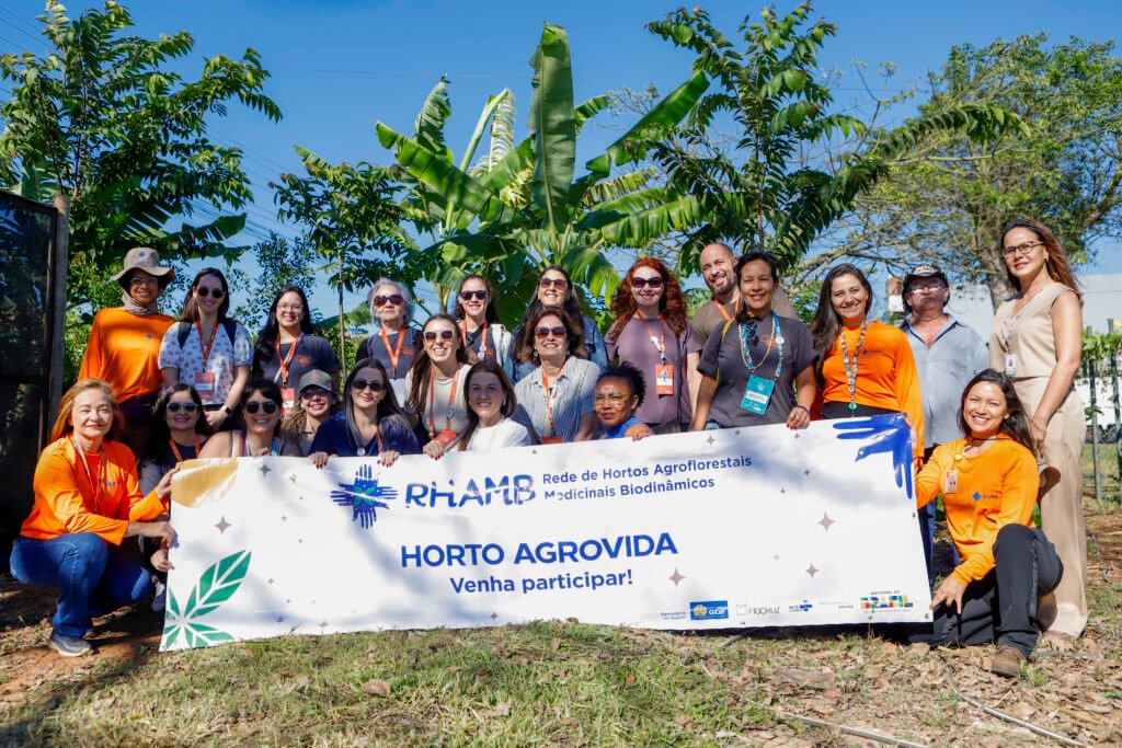 Rede ColaboraAPS visita horto agroecológico na Atenção Primária do DF