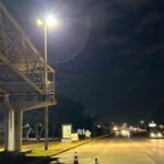 Trecho em obras na Epig recebe instalação de iluminação provisória