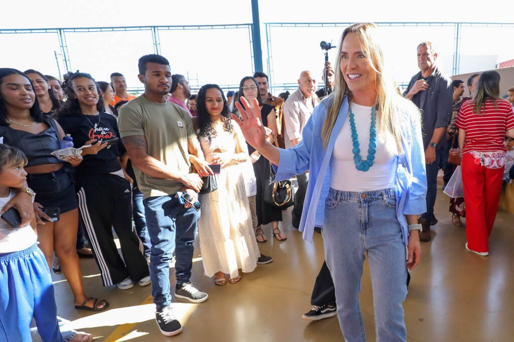 Escola Classe 502 do Itapoã Parque celebra cultura da paz com famílias de alunos