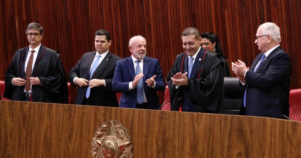 Nunes Marques assume TSE, defende urna, eleições limpas e cita perigo da IA