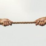 Redes sociais nos dividiram, a IA pode nos unir. E aí começa outro problema