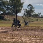 Exército Brasileiro faz demonstração com drones e robôs; assista