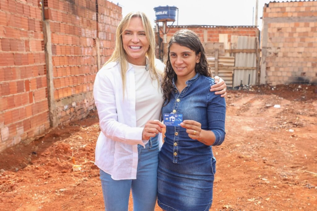 Cartão Material de Construção ajuda moradora da Estrutural a reconstruir casa após incêndio