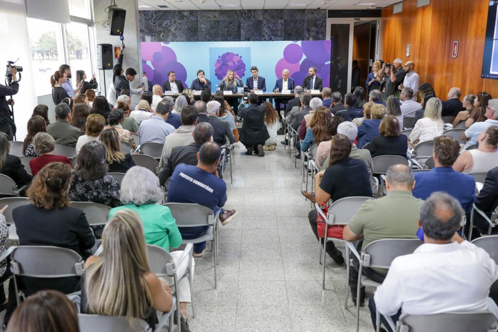 Reunião com lideranças comunitárias define demandas para edição do GDF na Sua Porta no Plano Piloto