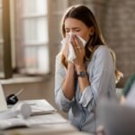 Esfriou? Cinco dicas para aliviar os sintomas da rinite no trabalho